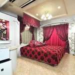 Hotel Roselips Tsuruhashi (Adults Only)