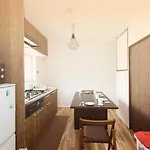 Yuyu House - Imazado Anywhere Door