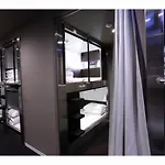 Capsule Hotel Valie Ebisucho