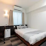 Oyo Hotel Reborn Namba-Minami