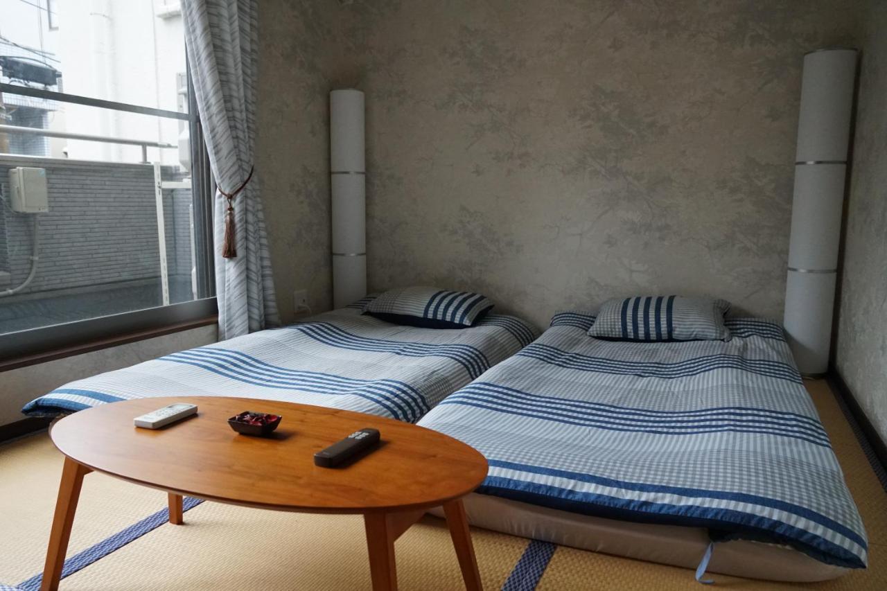 Guest house Du Tanuki Noir Osaka