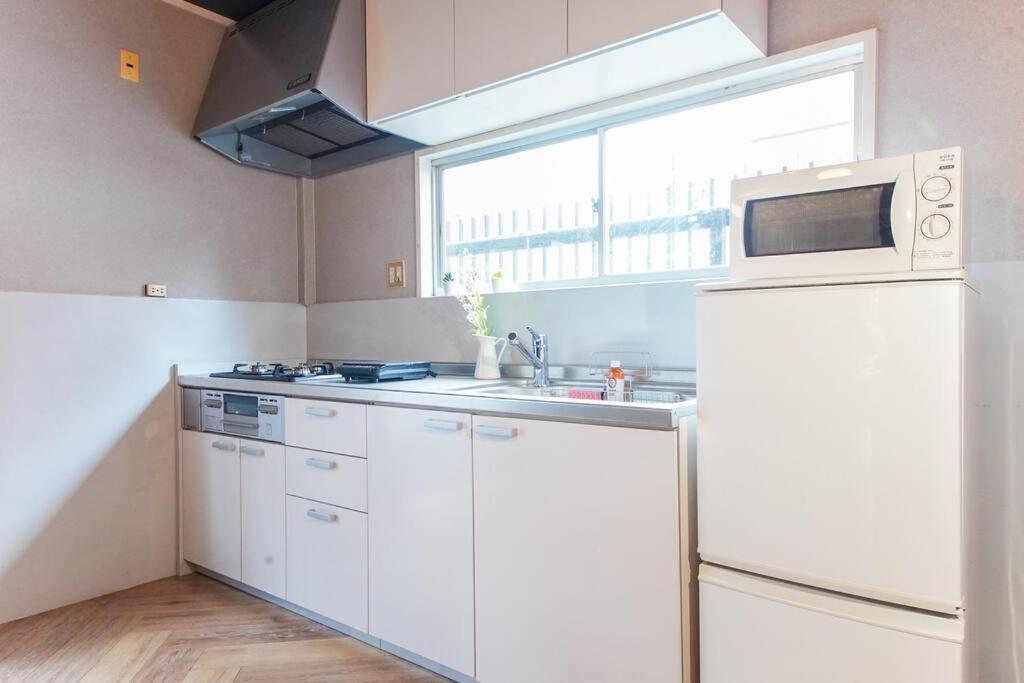 Sanacion Namba 難波千日前の5ldk120平米 駅徒歩2分 広々バルコニーでバーベキューも可能 Apartment Ōsaka
