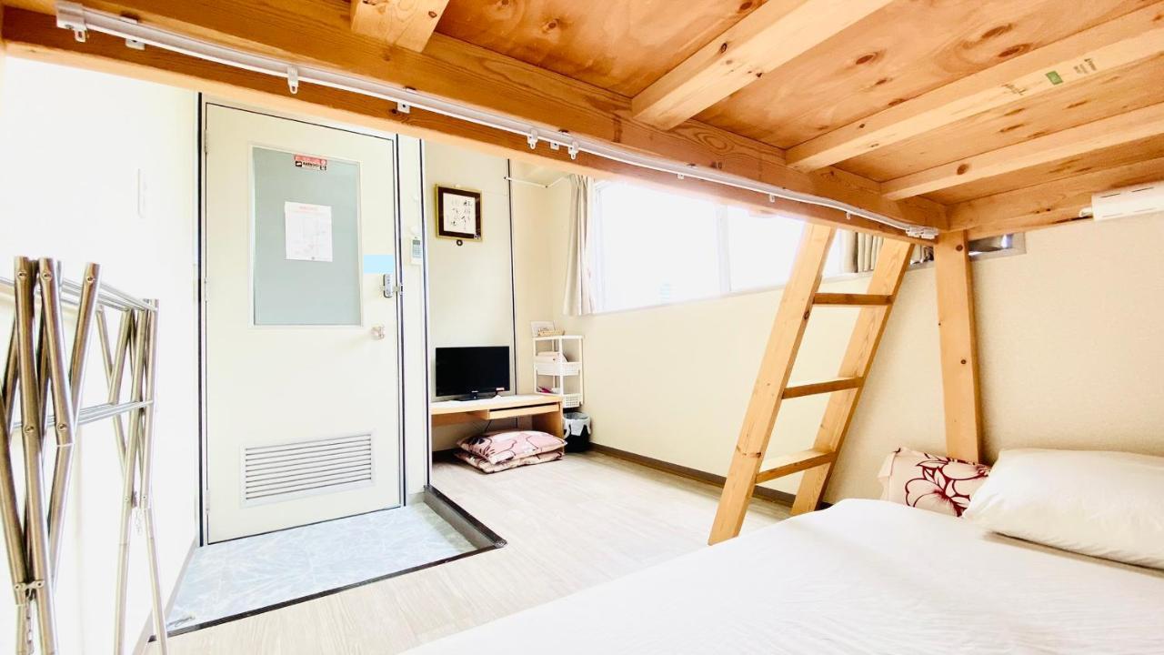 Hostel B's Fiveⅱ