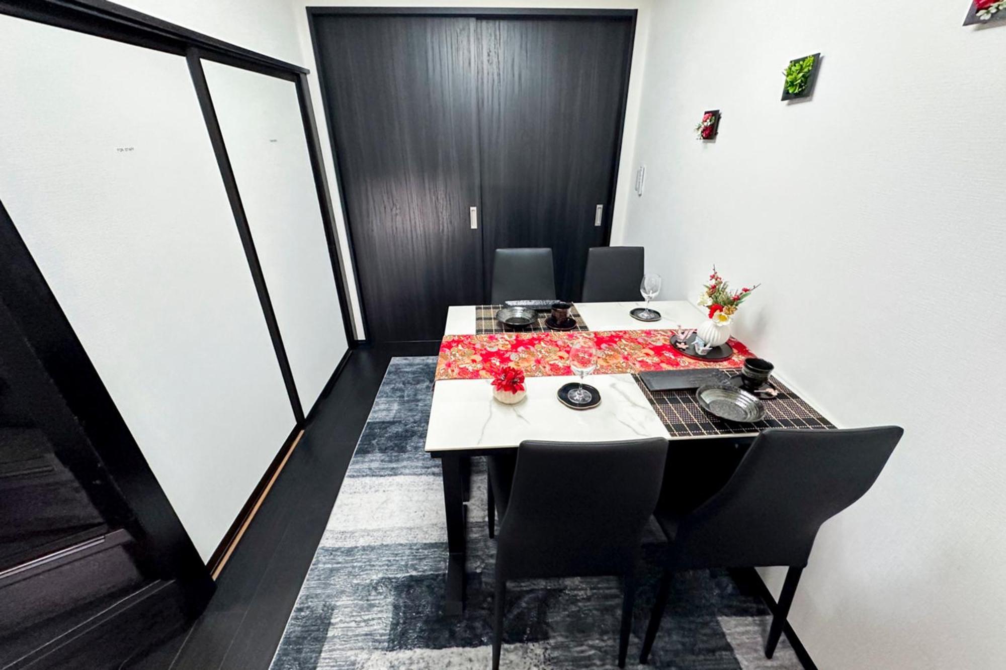 Open Sale-full Renovation-stations 4 Min-usj& Namba Nearby Holiday home *