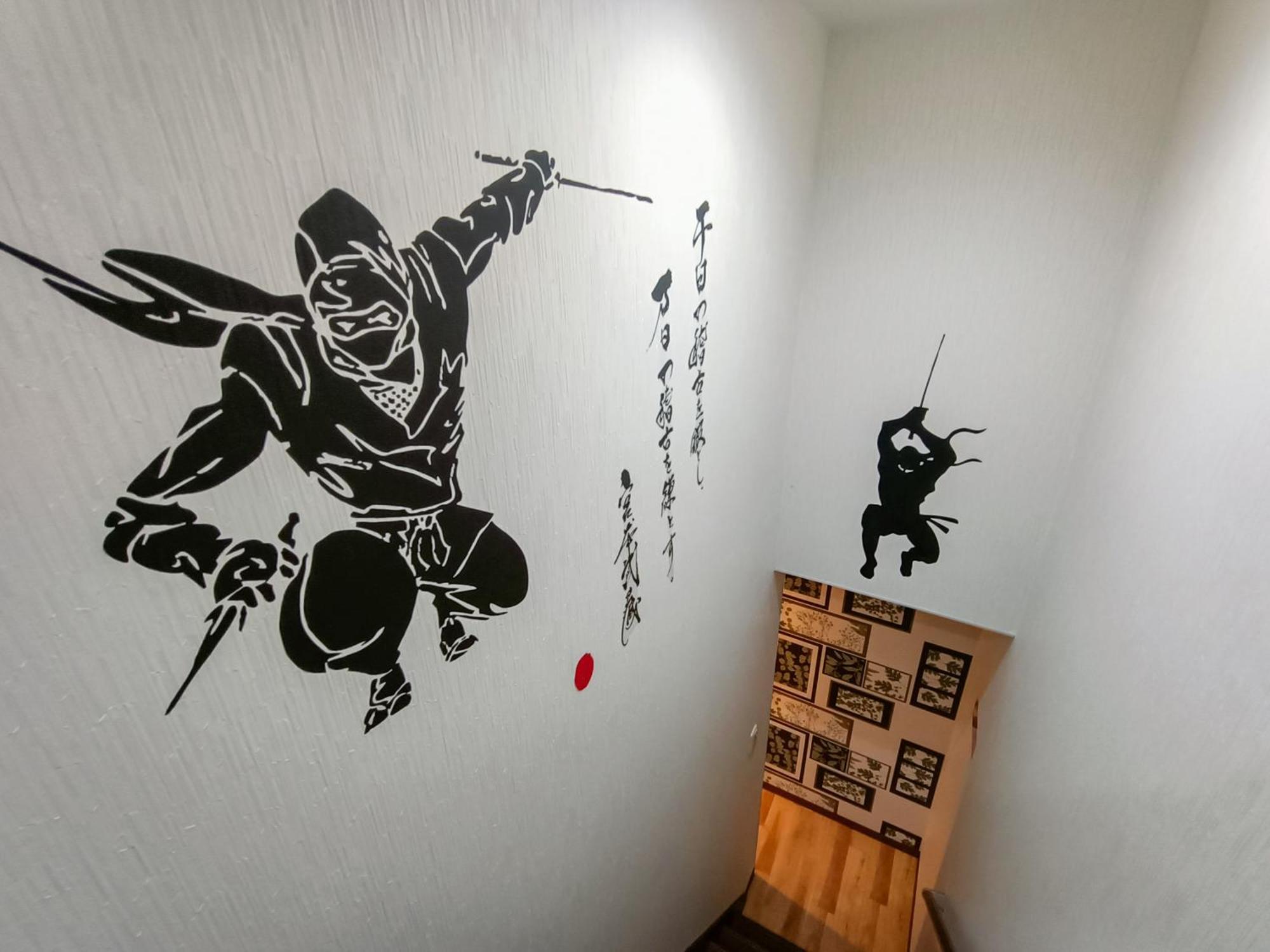 Usj 2 Stops, Umeda&dotonbori 8mins, Ninja Style Sv1 Guest house *