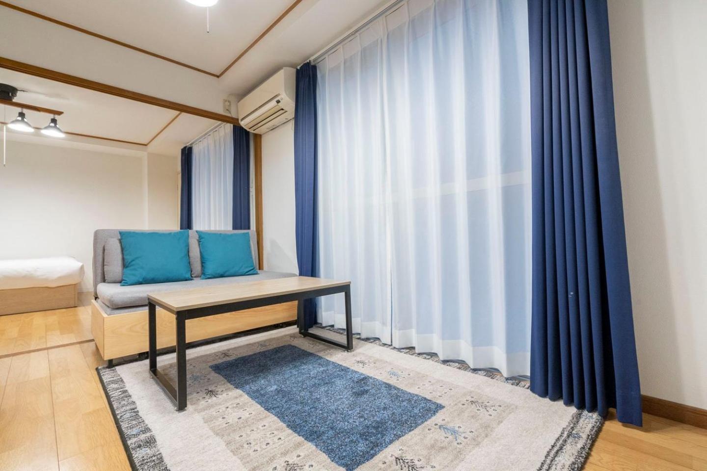 Urban Plaza Apartment Osaka