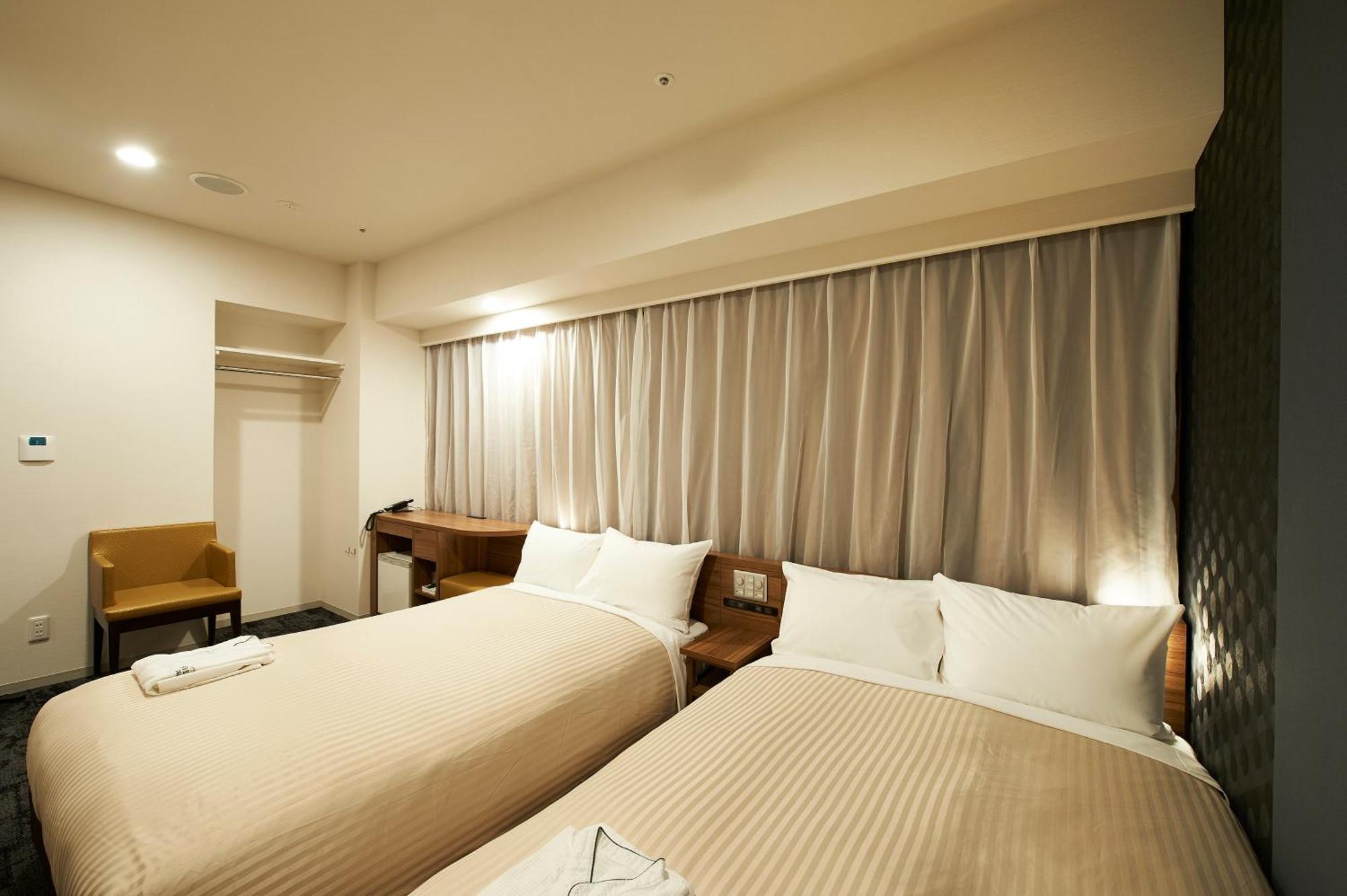 Hotel Sotetsu Fresa Kitahama 3*