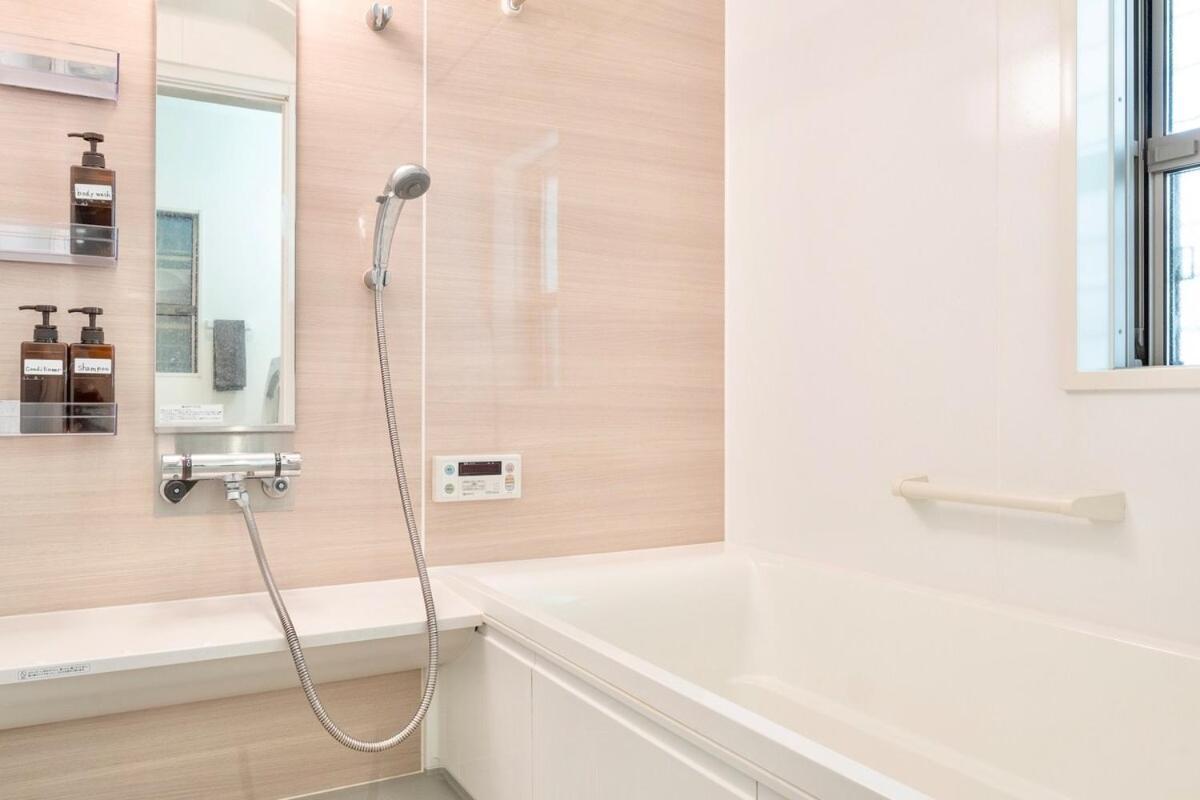 Modern 103sqm House 3bdr 9guests 15min Station * Ōsaka