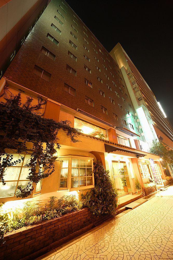 Humour New Oriental Economy hotel 3*
