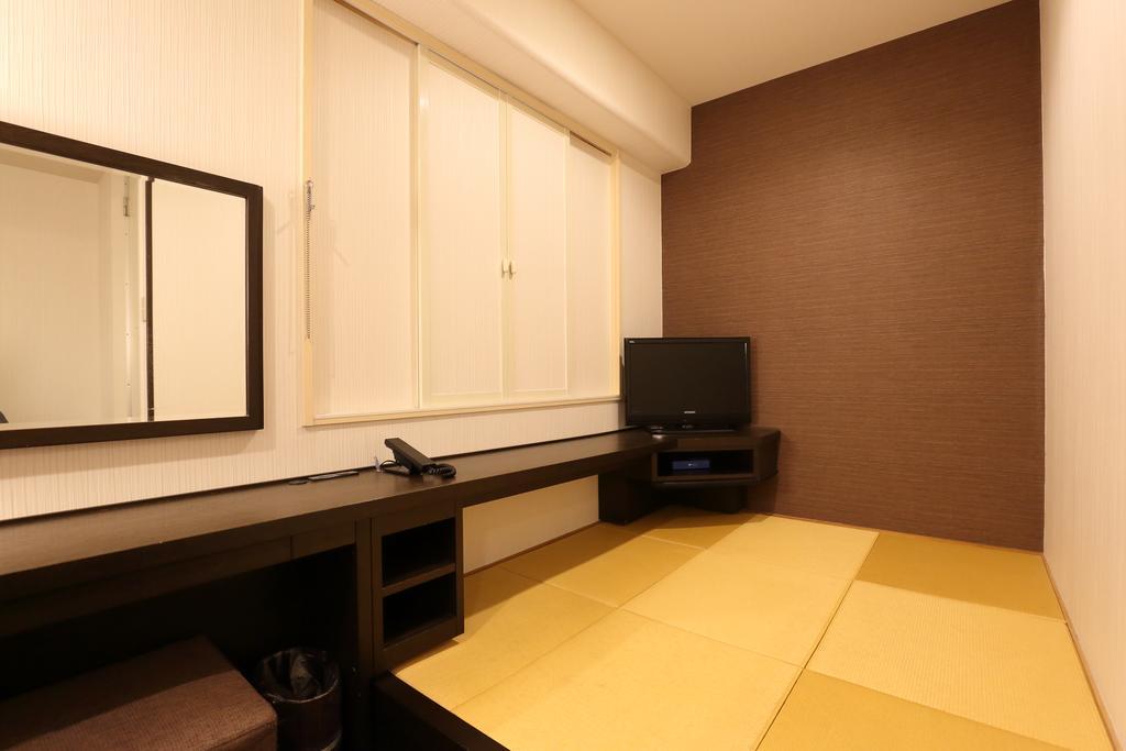 Economy hotel Nishitetsu Shinsaibashi Osaka