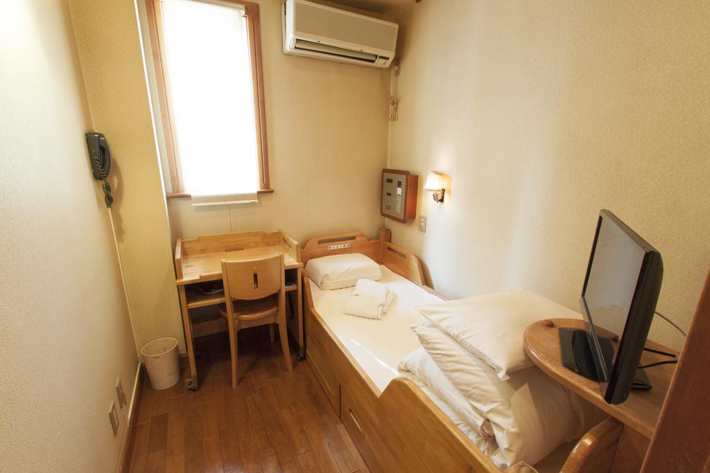Capsule hotel Capsule Osaka