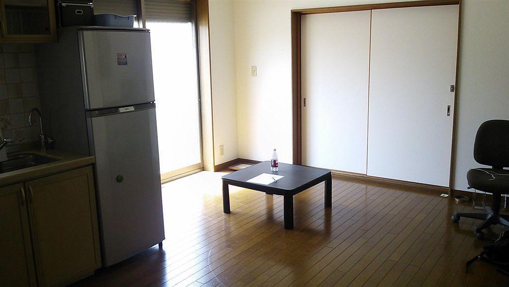 Tomato House Female Shared Dorm 