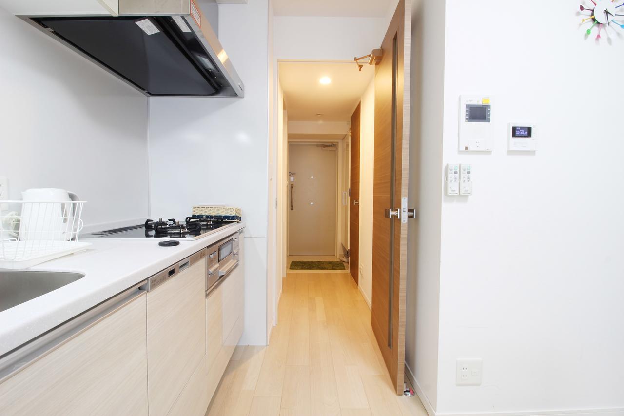 Apartment Crystal