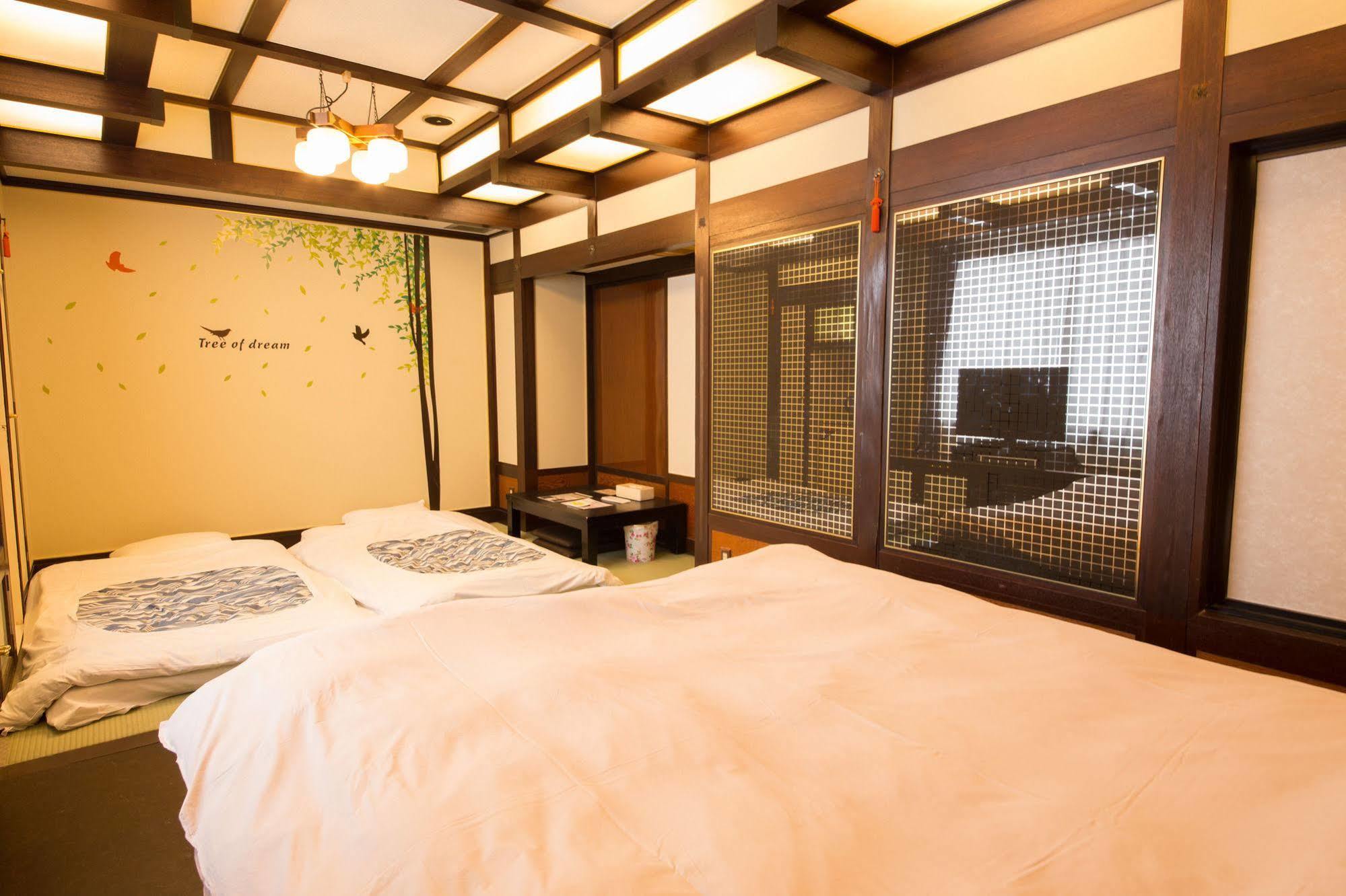 Candy Hall (adults Only) Hotel 2*