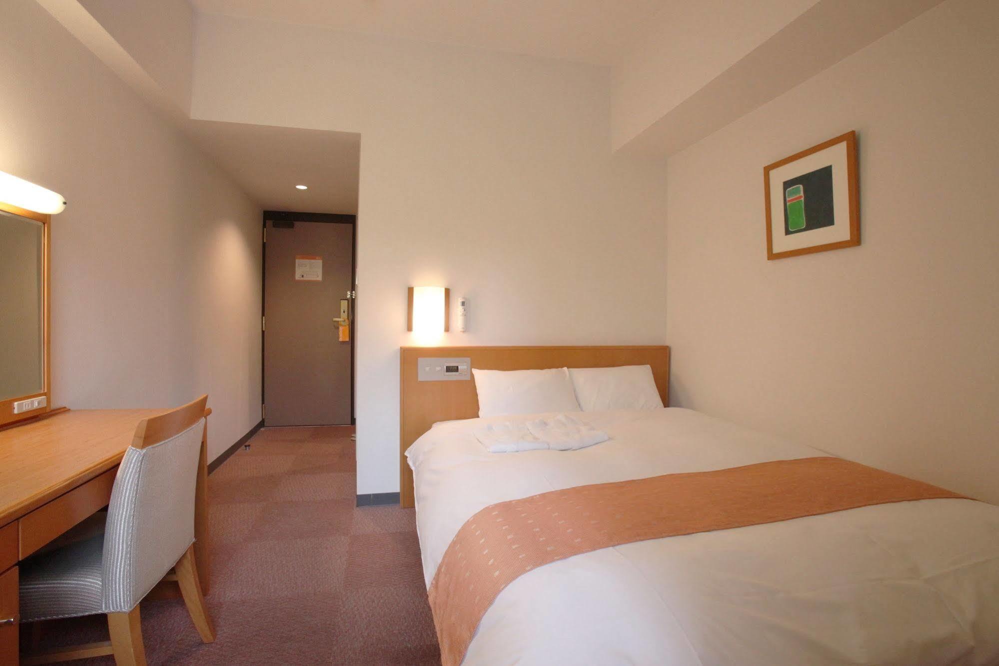 Chisun Hommachi Economy hotel Osaka