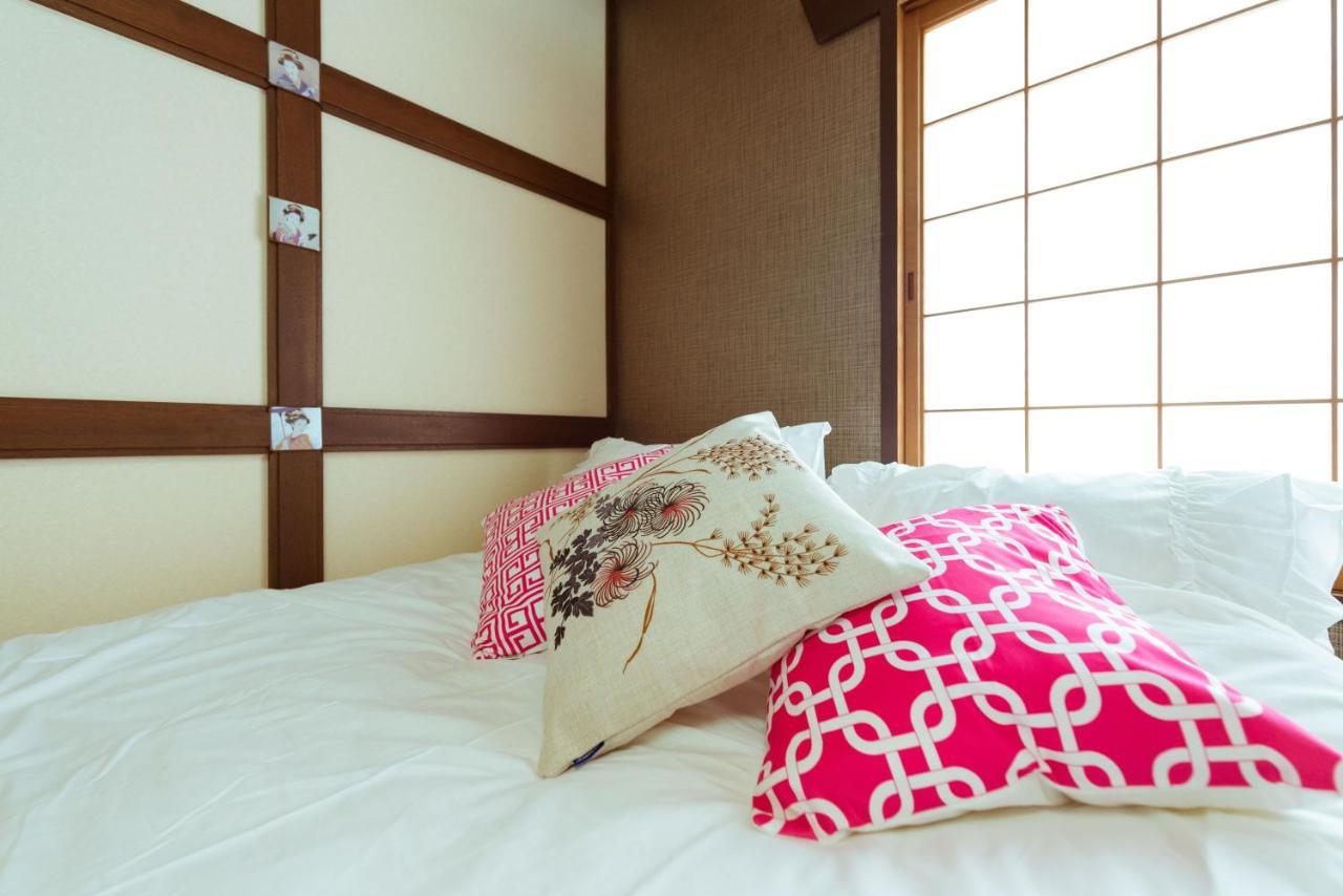 The Bamboo Moon Palace / Shin-osaka Holiday home