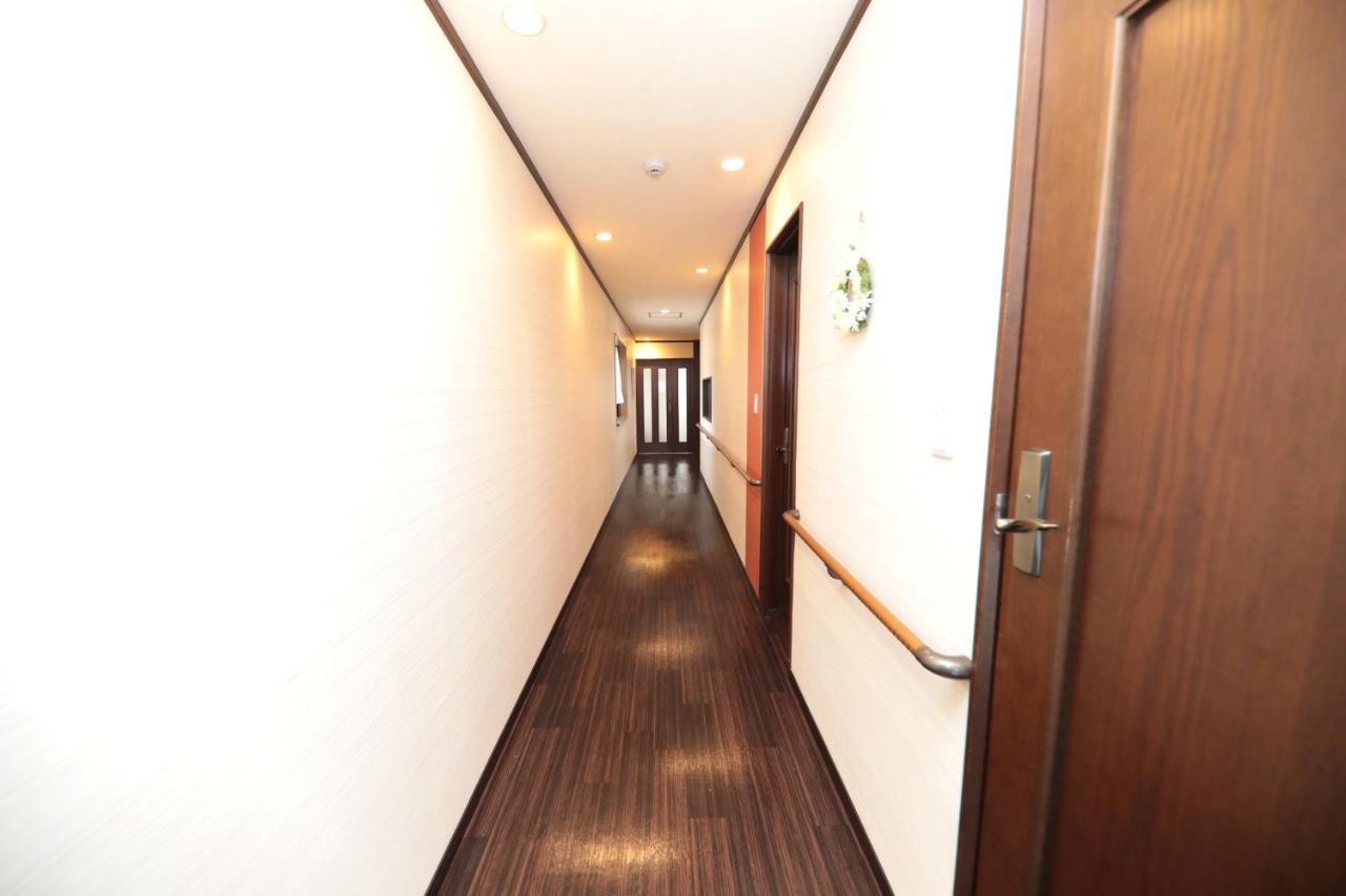 21 Apartment