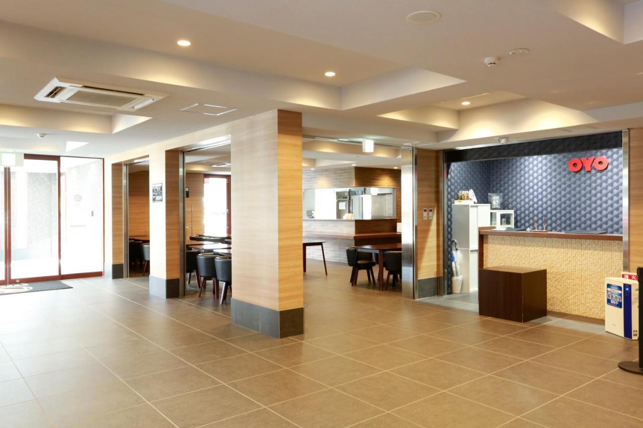 Economy hotel Oyo Reborn Namba-minami
