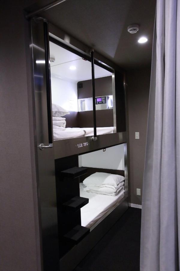 Capsule hotel Capsule Valie Ebisucho Osaka