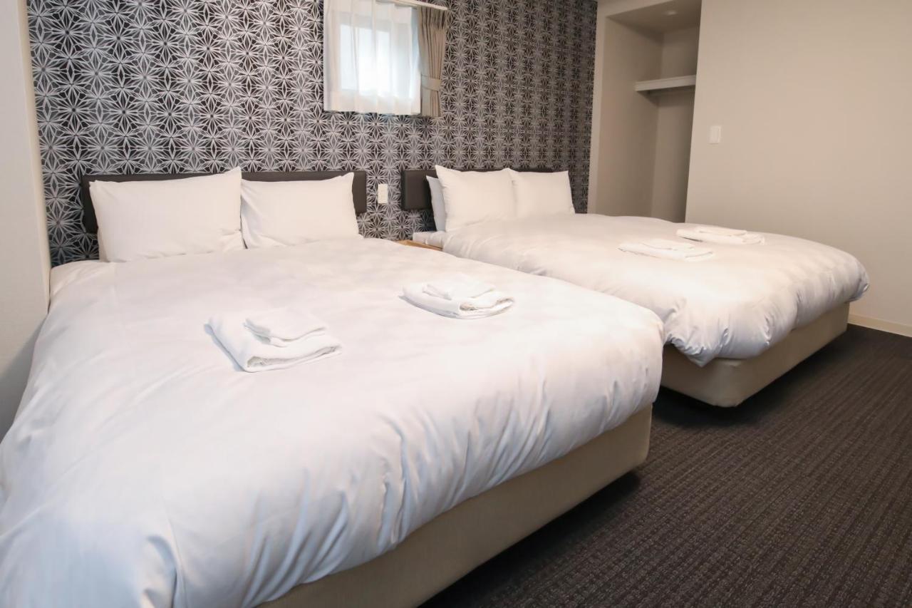 Takuto Hommachi West Apartment