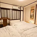 Usj海遊館近い 朝潮橋駅徒歩4分無料駐車場有り最大12名宿泊可能 Wifi ベビー用品充実