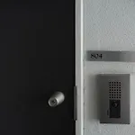 黒門市場徒歩5分 通天閣難波エリア徒歩圏内 トイレと浴室付き まるまる貸切 エレベーター 高層804