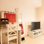 コンフィデンスロン205