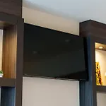 Nipponbashi Crystal Hotel