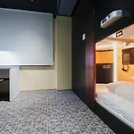 Tama Cabin Osaka Honmachi