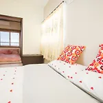 Namba Akiko Villa Hostel
