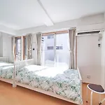 Nanba Kuromon Market Yuzuki302