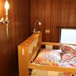 女性専用ゲストハウス 花柄ホリデー 森ノ宮
