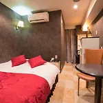 Hotel Route One