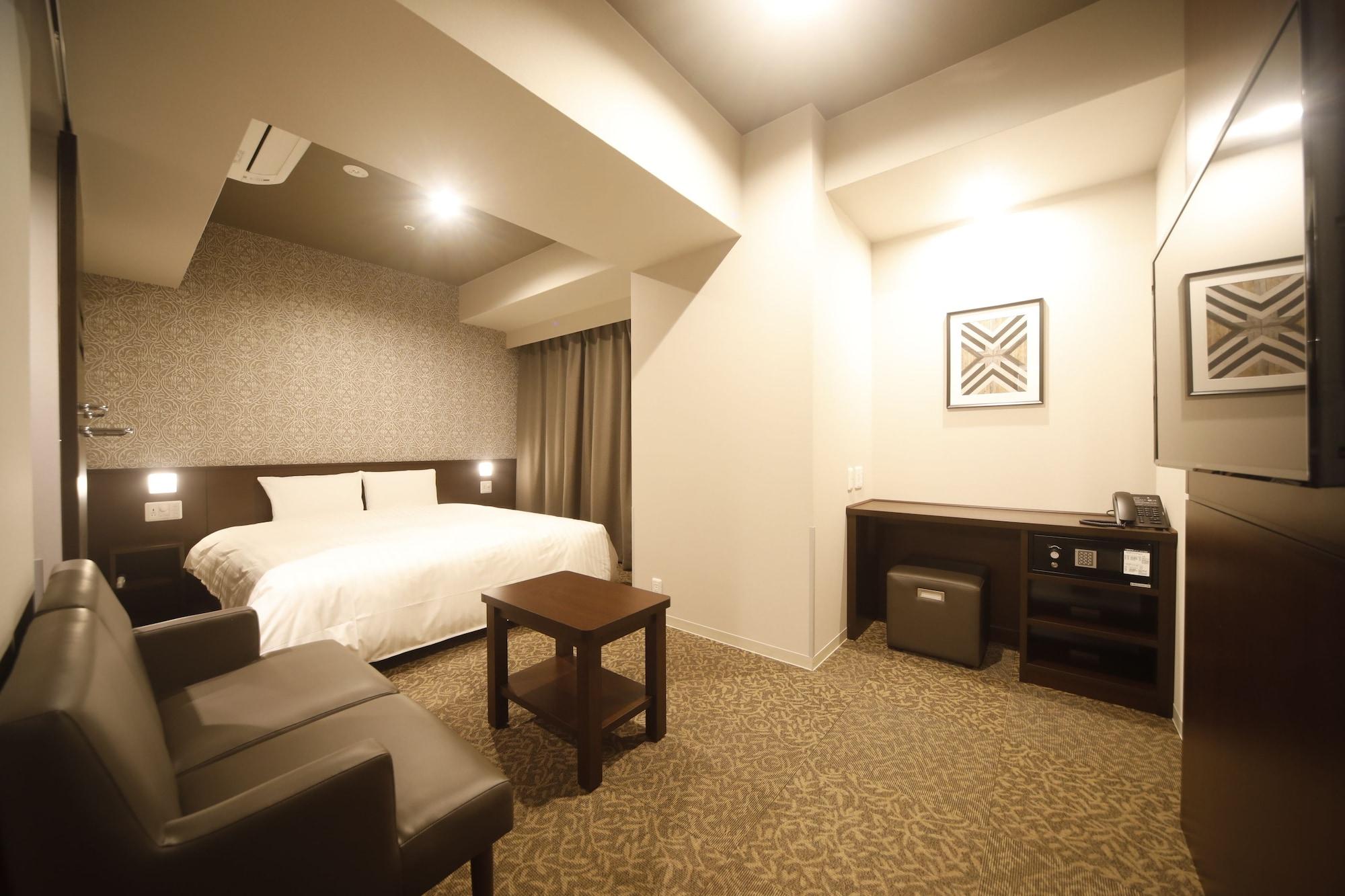 Hotel Dormy Premium Kitahama 4*