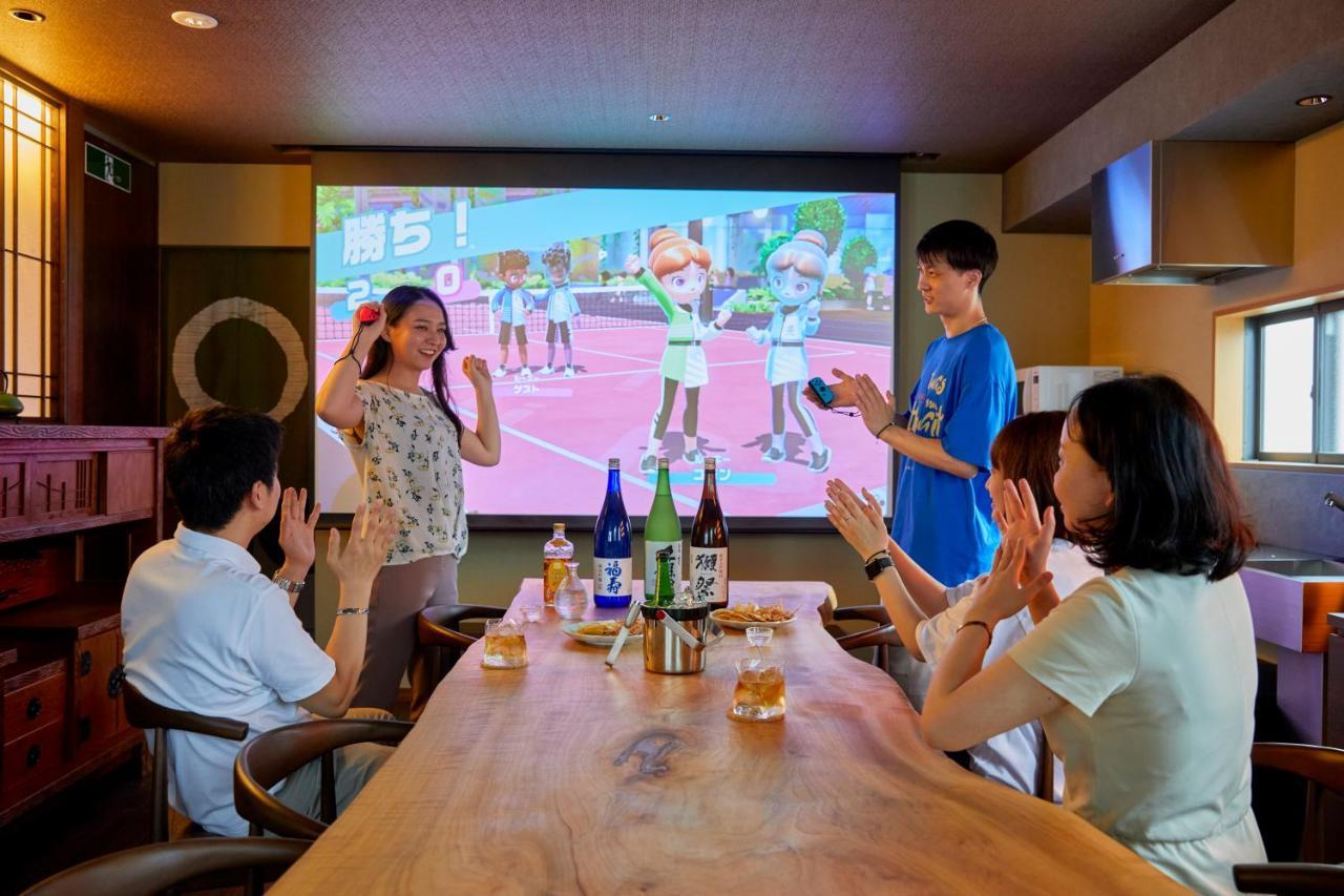 Holiday home 古今 天下茶屋 With A Private Parking Lot And A Half Open-air Bath And Direct To Kix *