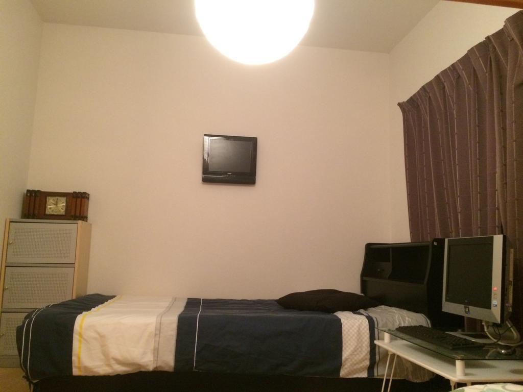 Central Osaka Bed And Breakfast Hostel * Osaka