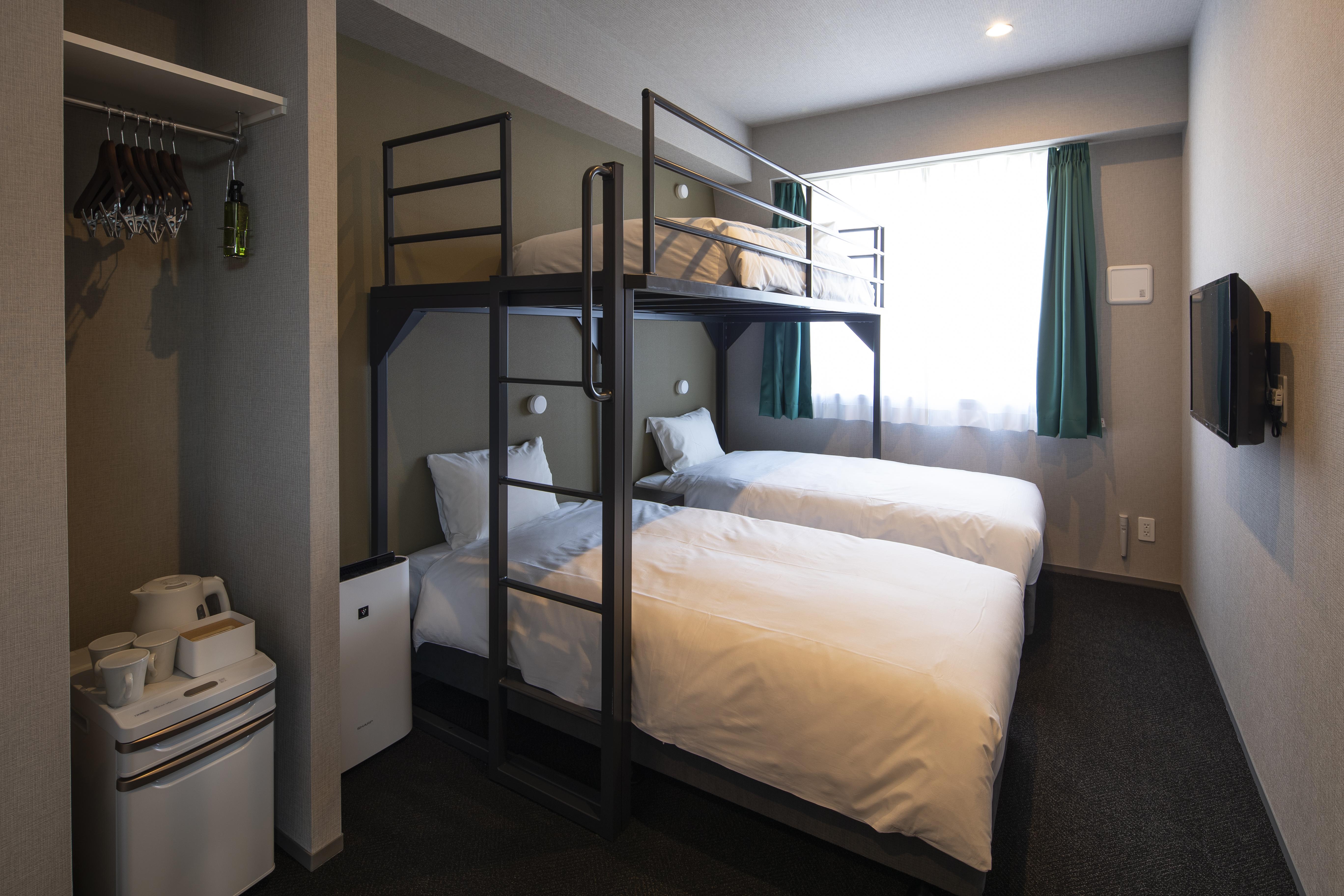 Hostel Imano Shinsaibashi *