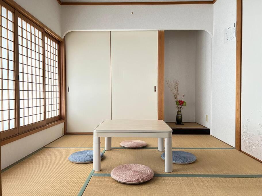 Roomy 4br Sleeps 9／shinosaka／large Groups * Osaka