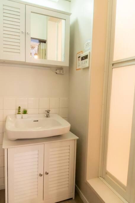 Kuromon400,徒歩すぐ黒門市場,難波,道頓堀近く Apartment