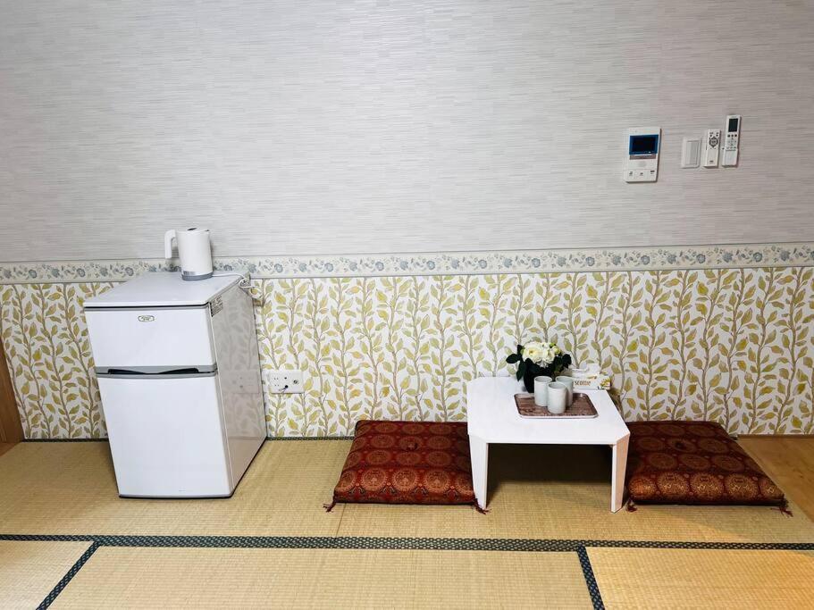Apartment 全新上线花跡民宿4号館101 关西机场直达萩之茶屋出站1分钟！难波，心斋桥4分钟车程！ *