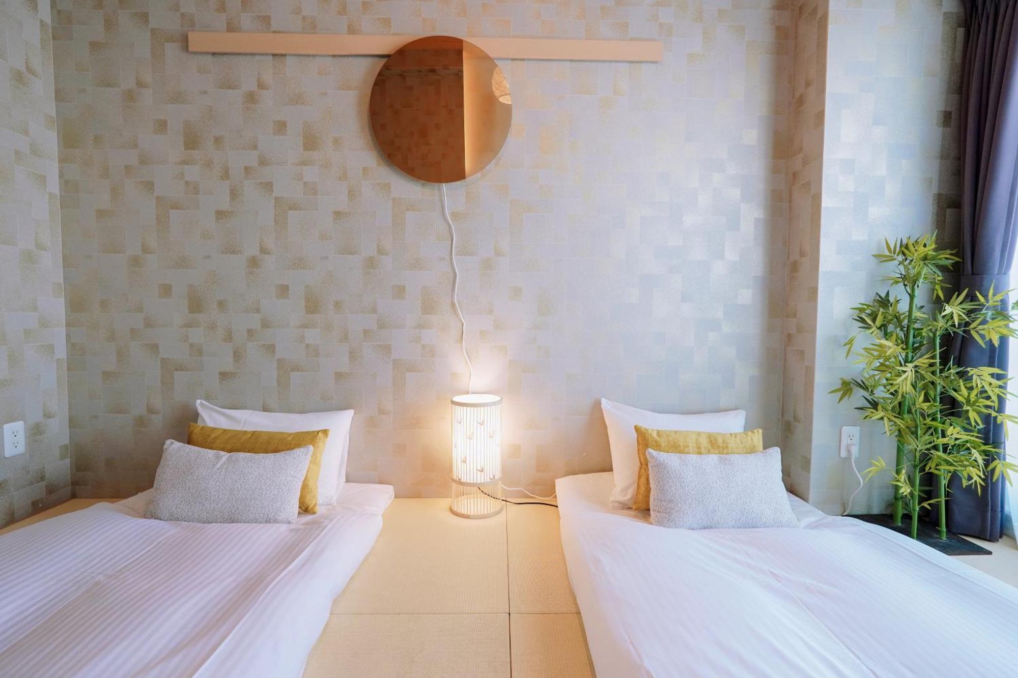 Kuromon Royal Niponbashi Apartment