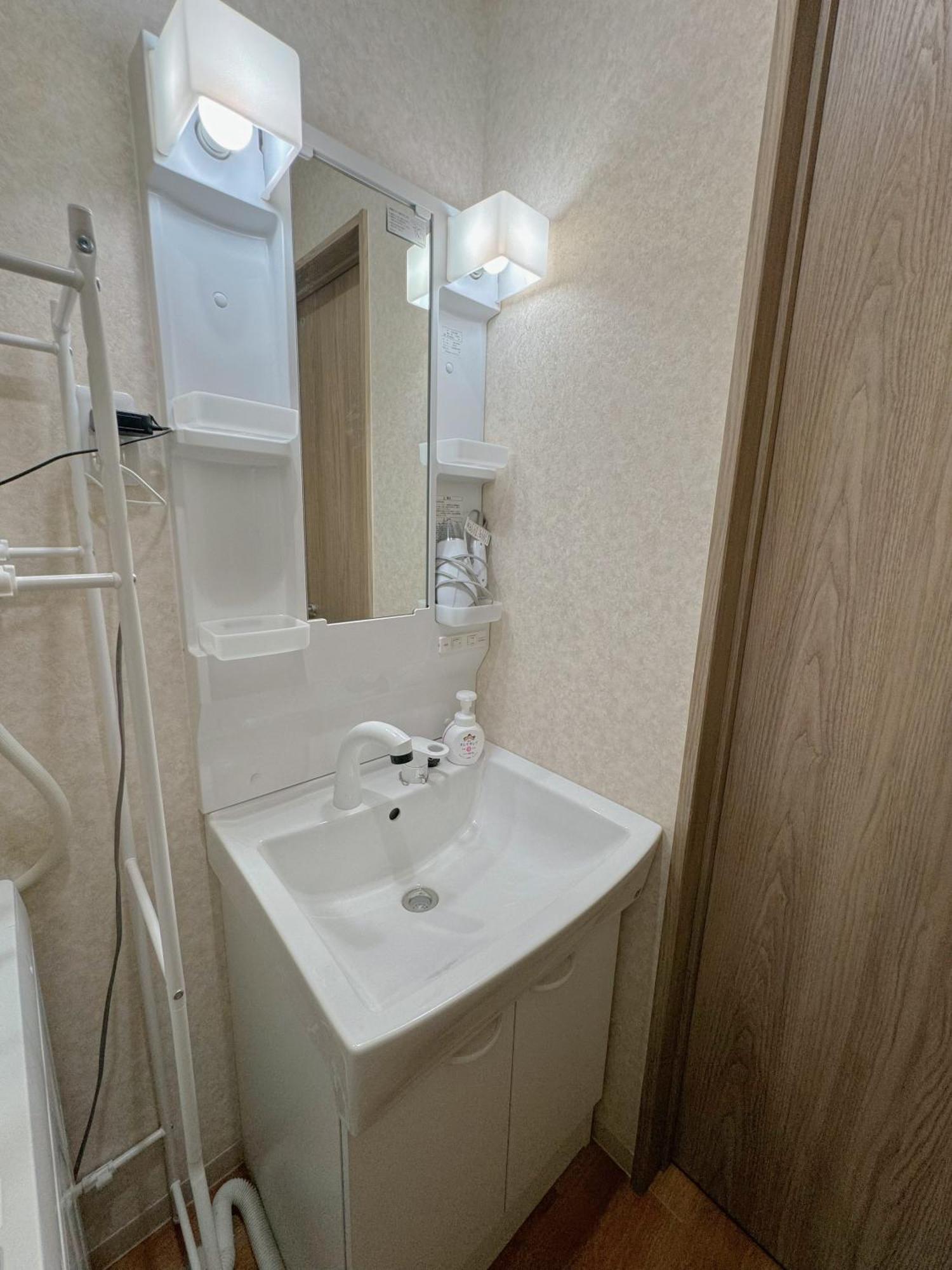 Apartment 夢の宿3号館 Osaka