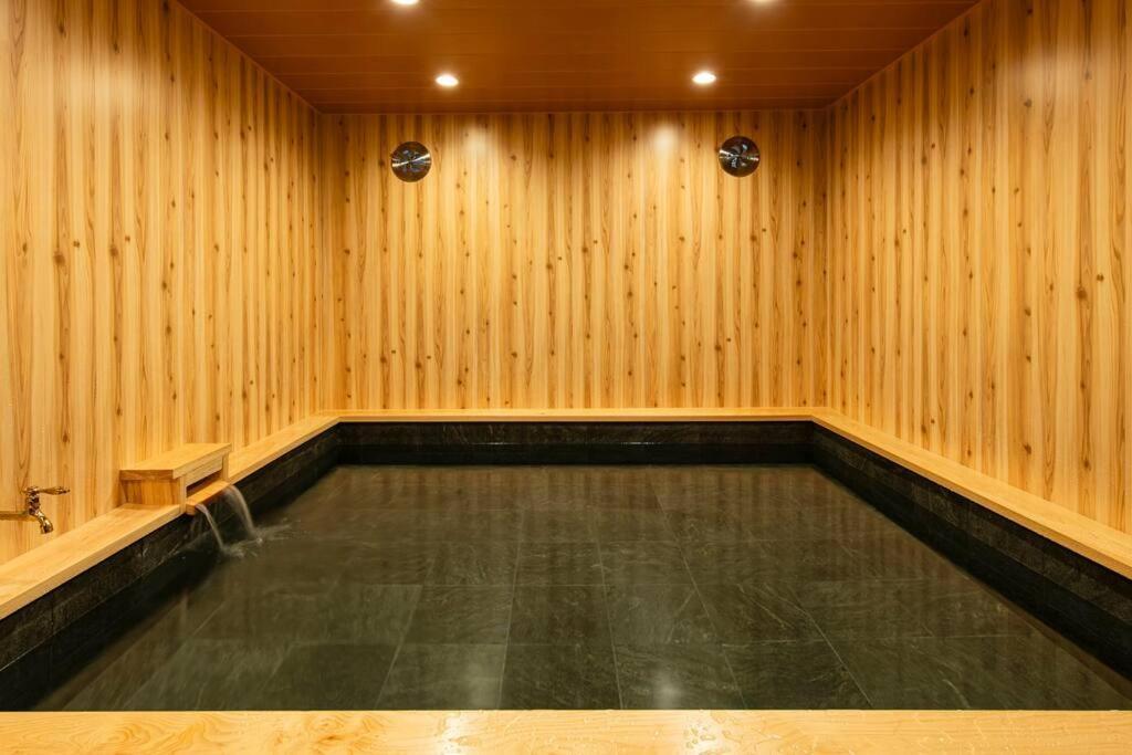 春風荘 天下茶屋 160平米一戸建貸切 最大18名様 大浴場 駐車場3台 ウッドデッキ 電動自転車付