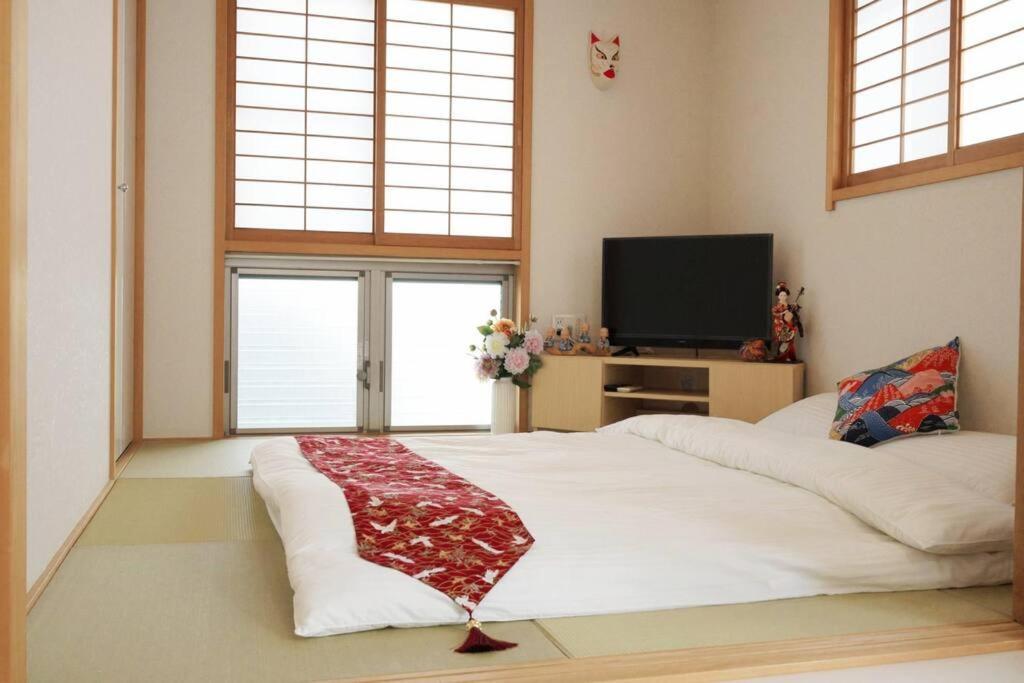 House 100 M2 Mirakui Near Tamade * Osaka
