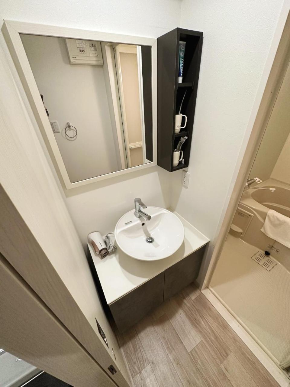 Apartment Hoshino 203 *