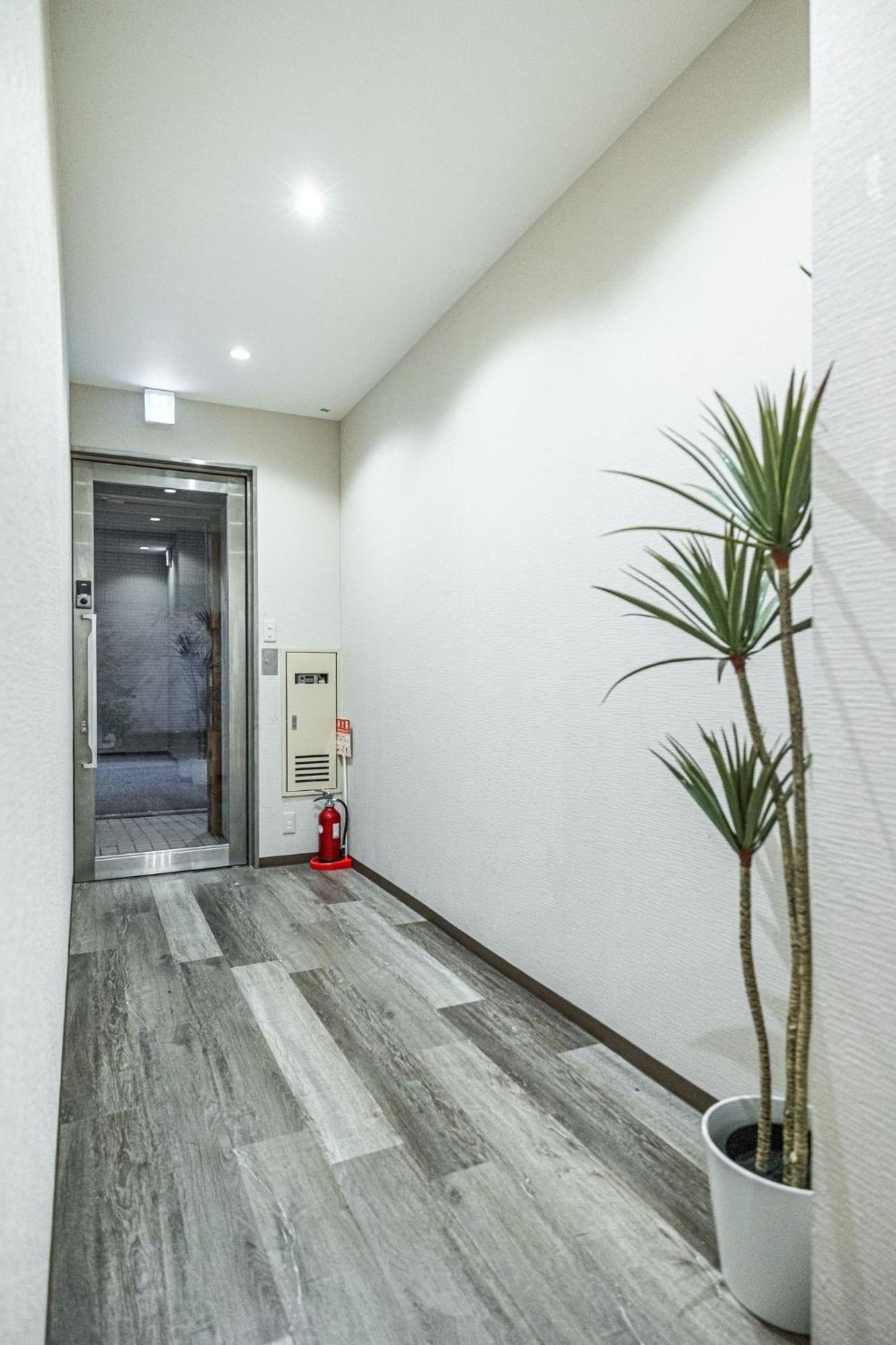 Uni - Vacation 17967 Guest house Osaka