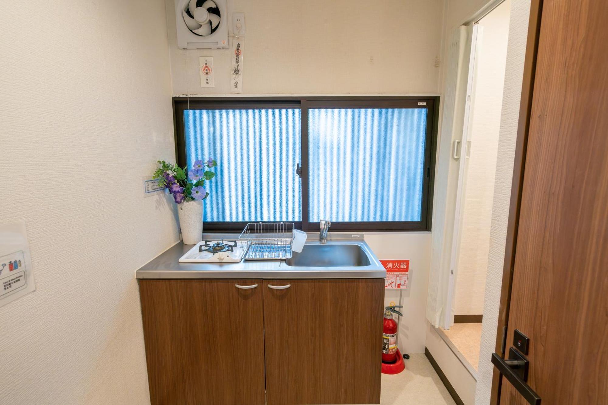 Nakaz Machiya , Umeda Apartment