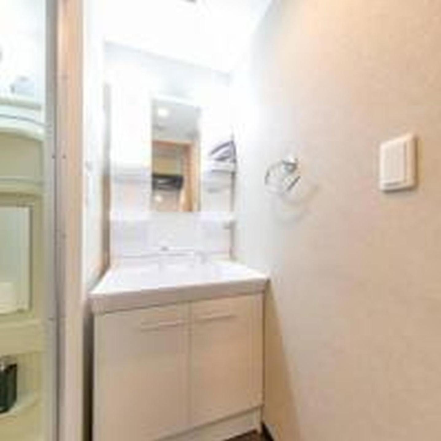 Yuki 1102 Apartment *