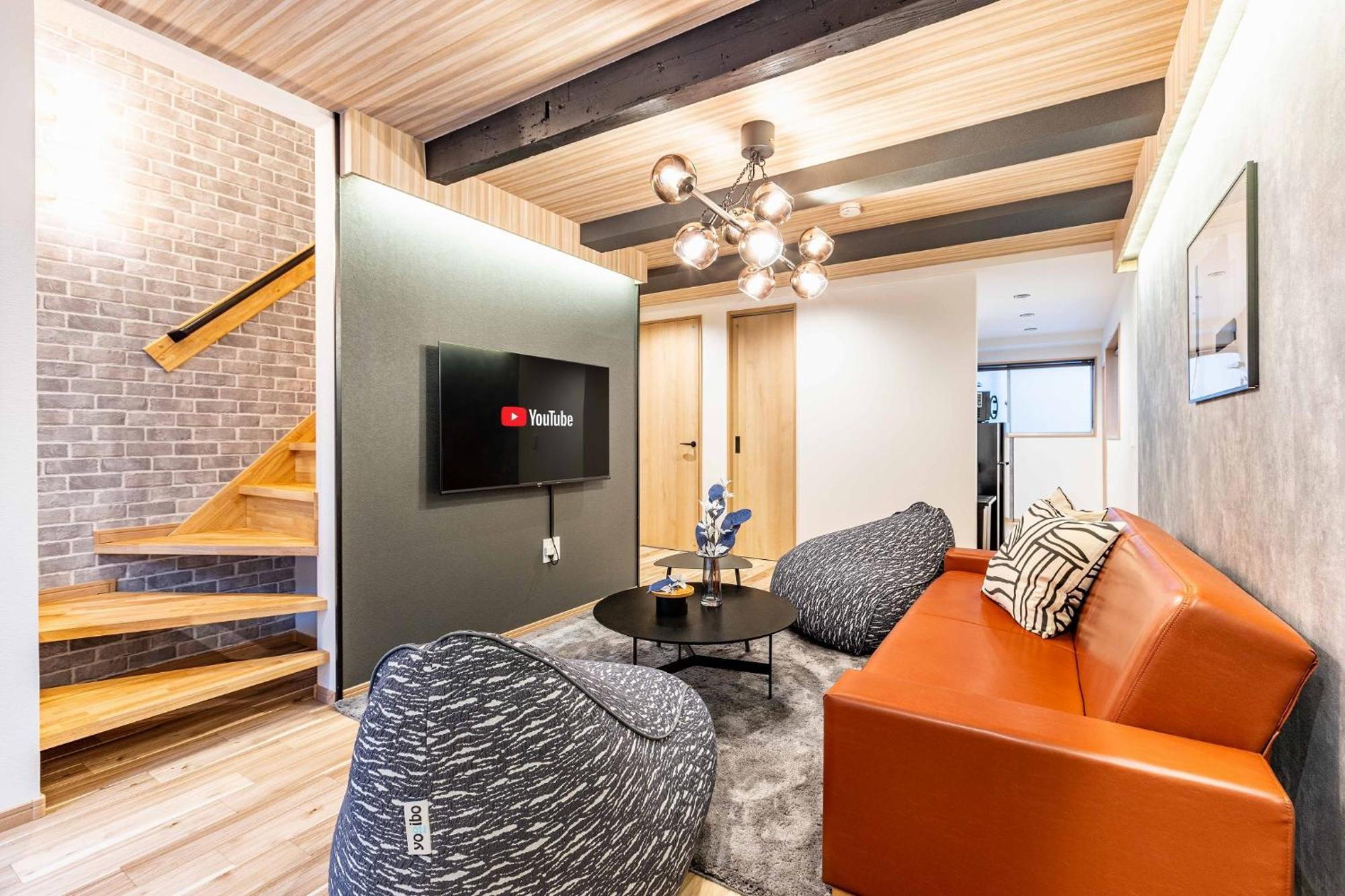 Bijou Applause Apartment
