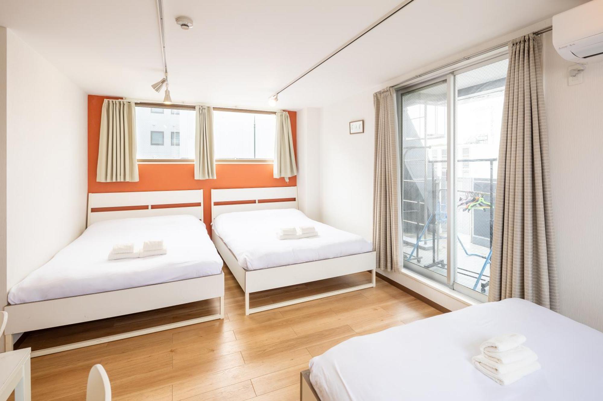 Apartment 難波民泊801号室 Osaka